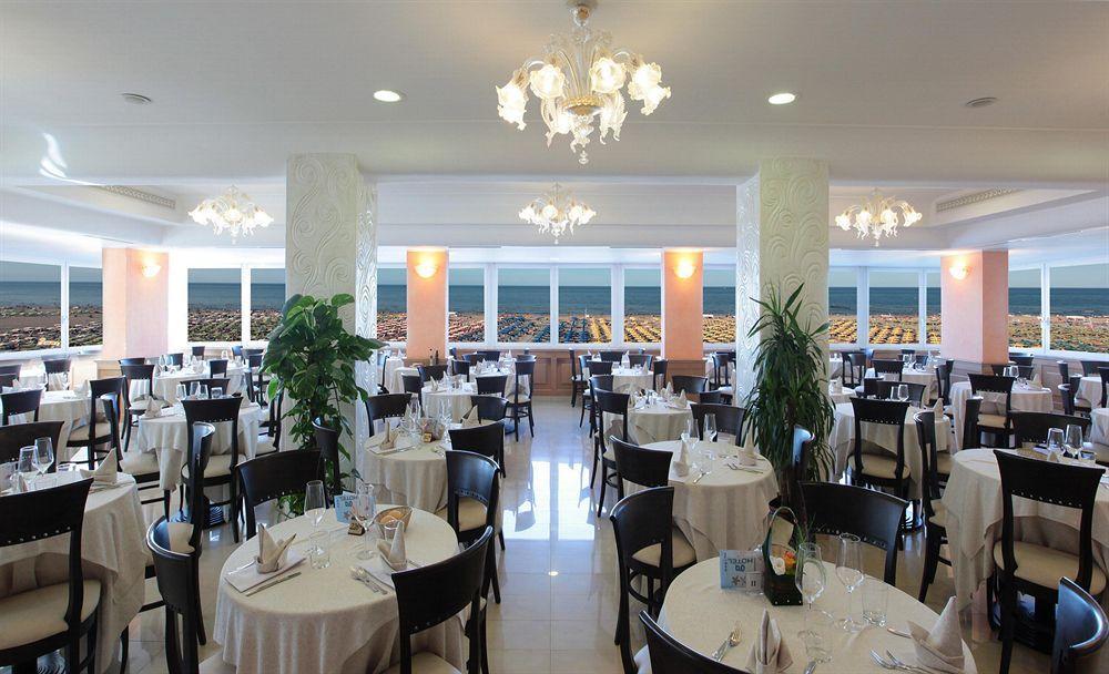 Hotel Ghirlandina Rimini Esterno foto